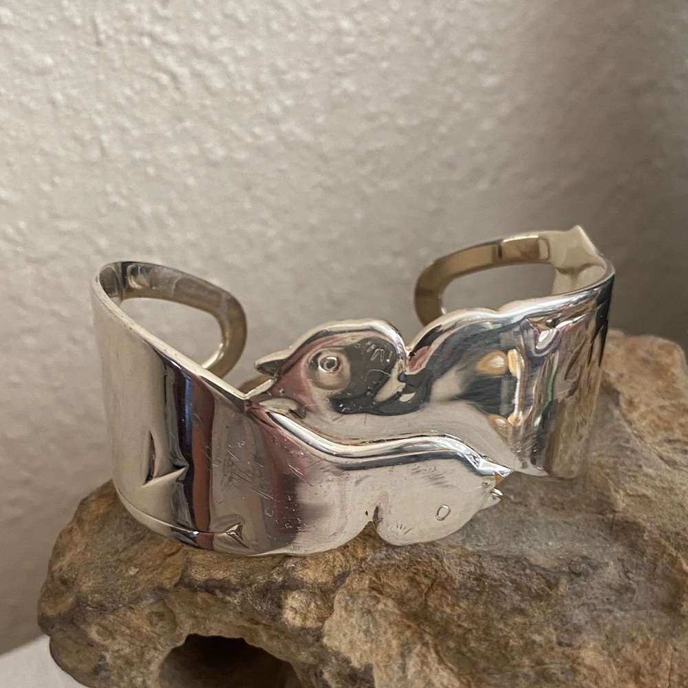 Vintage 90s Double Cats Cuff Bracelet - Picture 1 of 8
